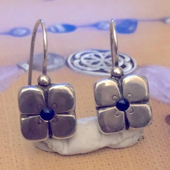 Silpada Sterling Silver Didae Earrings - Picture 4 of 8